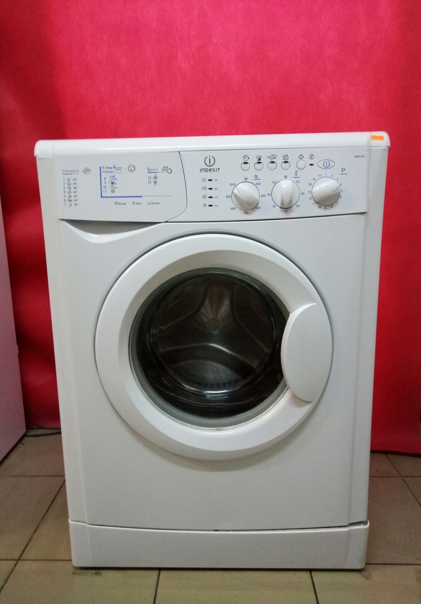 Стиральная машина Indesit WISL 105